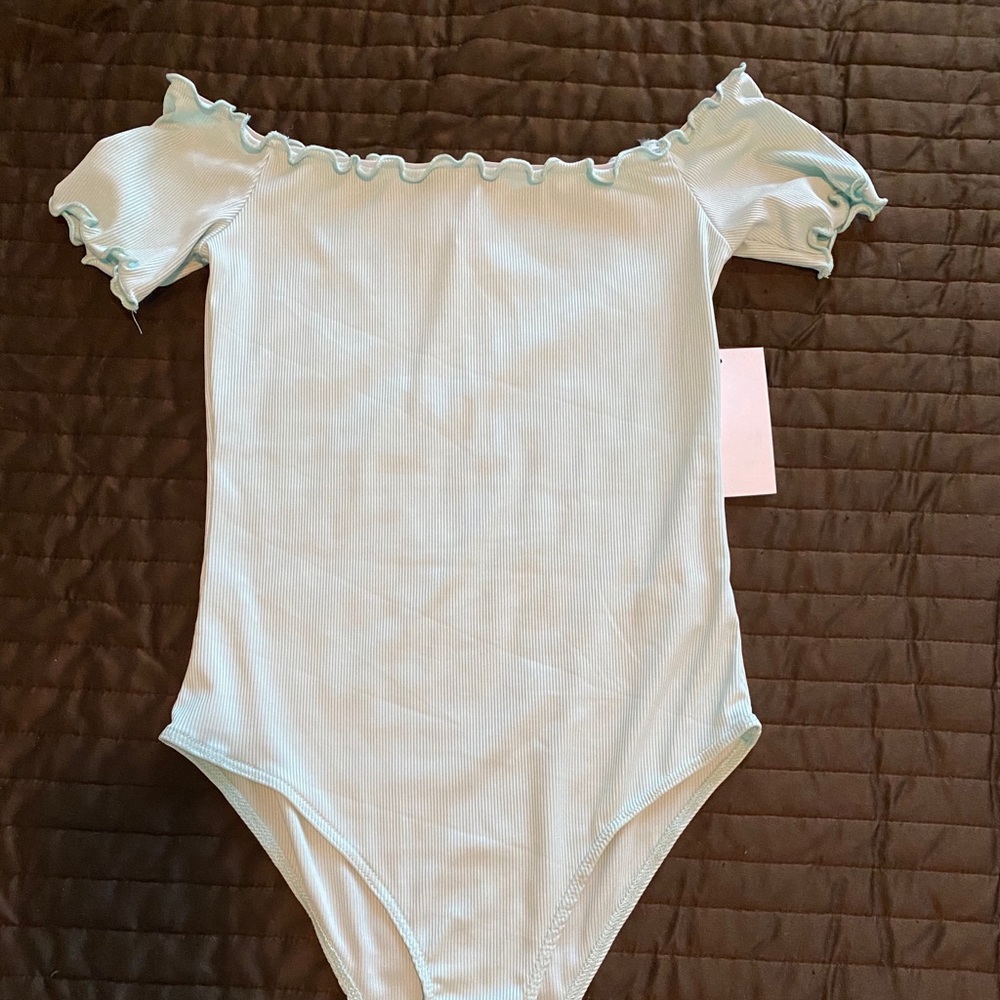 Off shoulder bodysuit